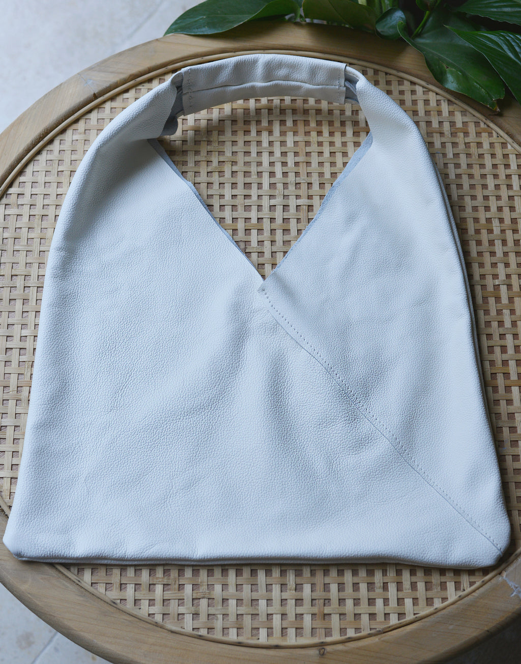 Milk - Azuma leather M