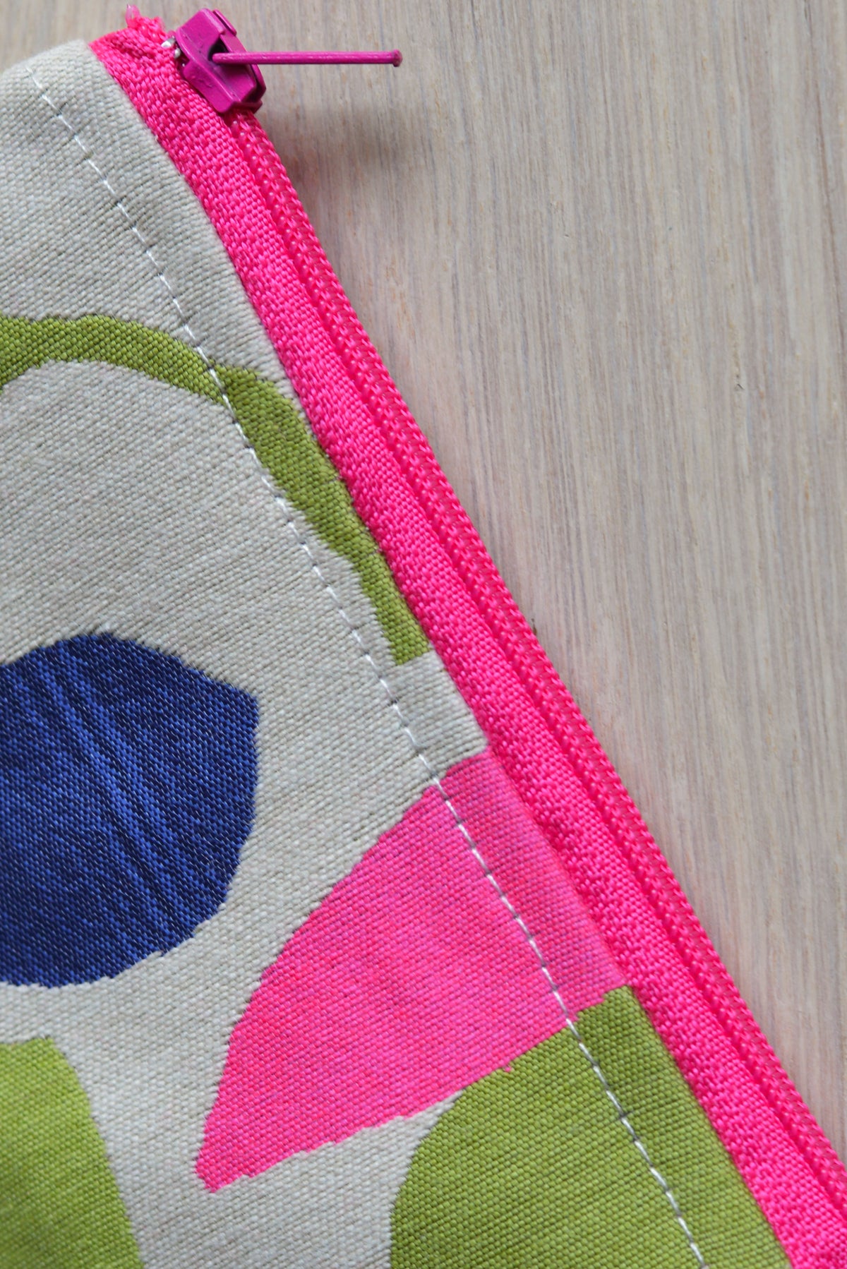 Joy pink - Pochette premium XS