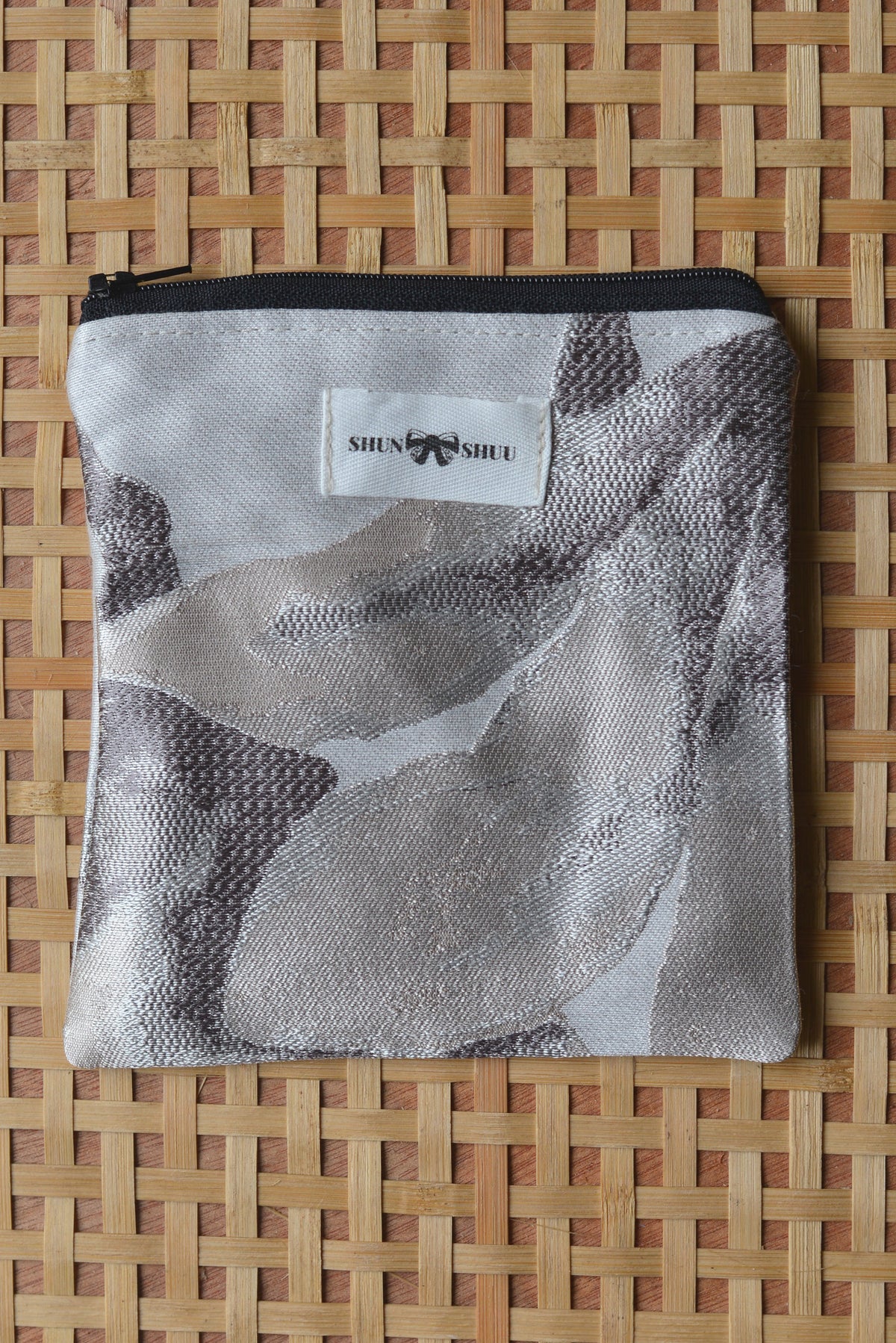 Silver Magnolia - Pochette classic XS