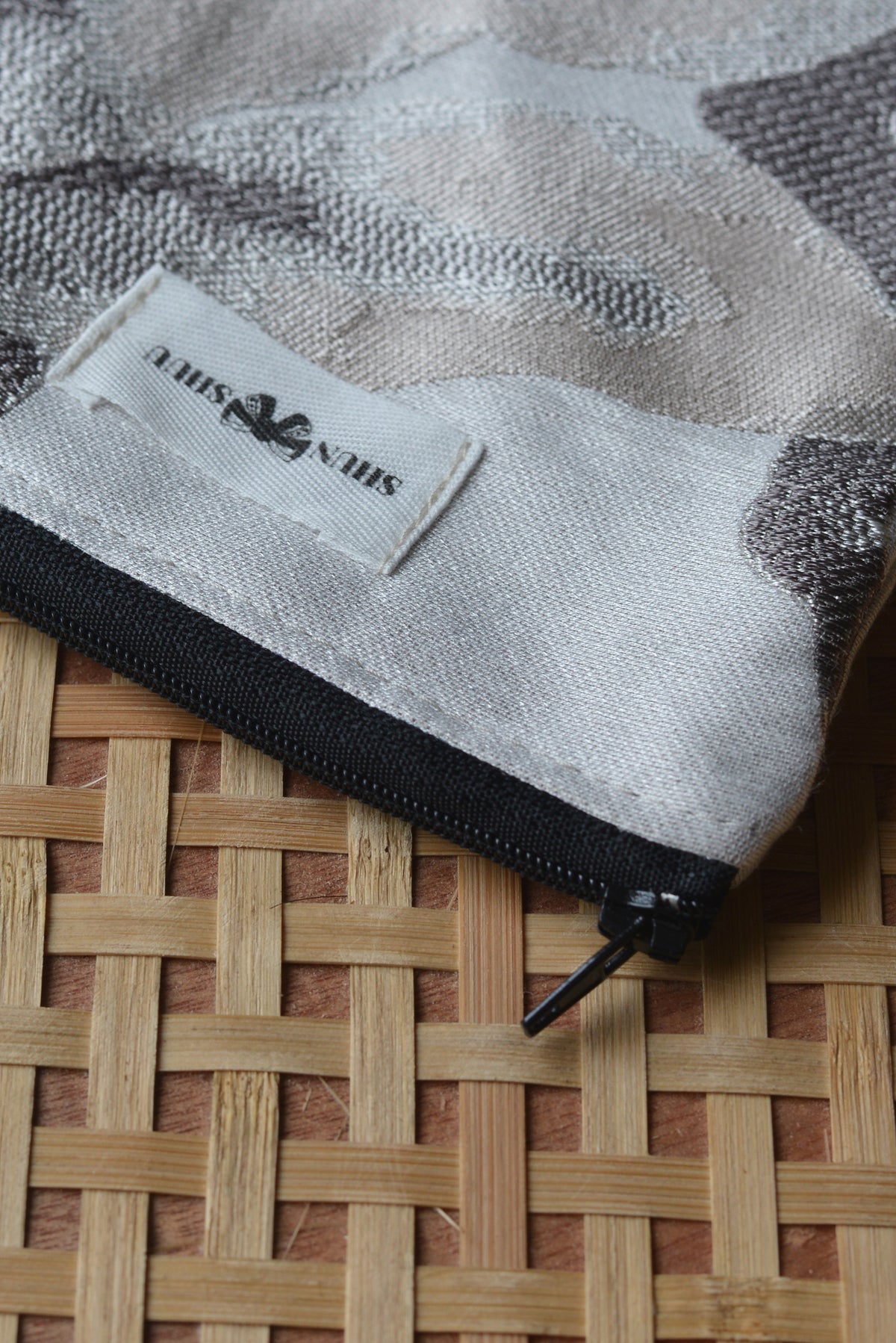 Silver Magnolia - Pochette classic XS